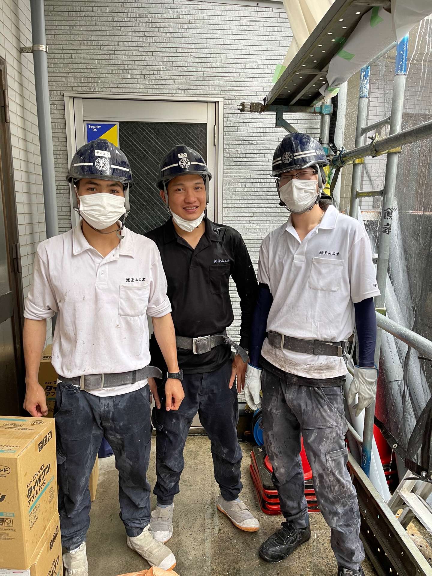 ゲリラ豪雨の中・・・